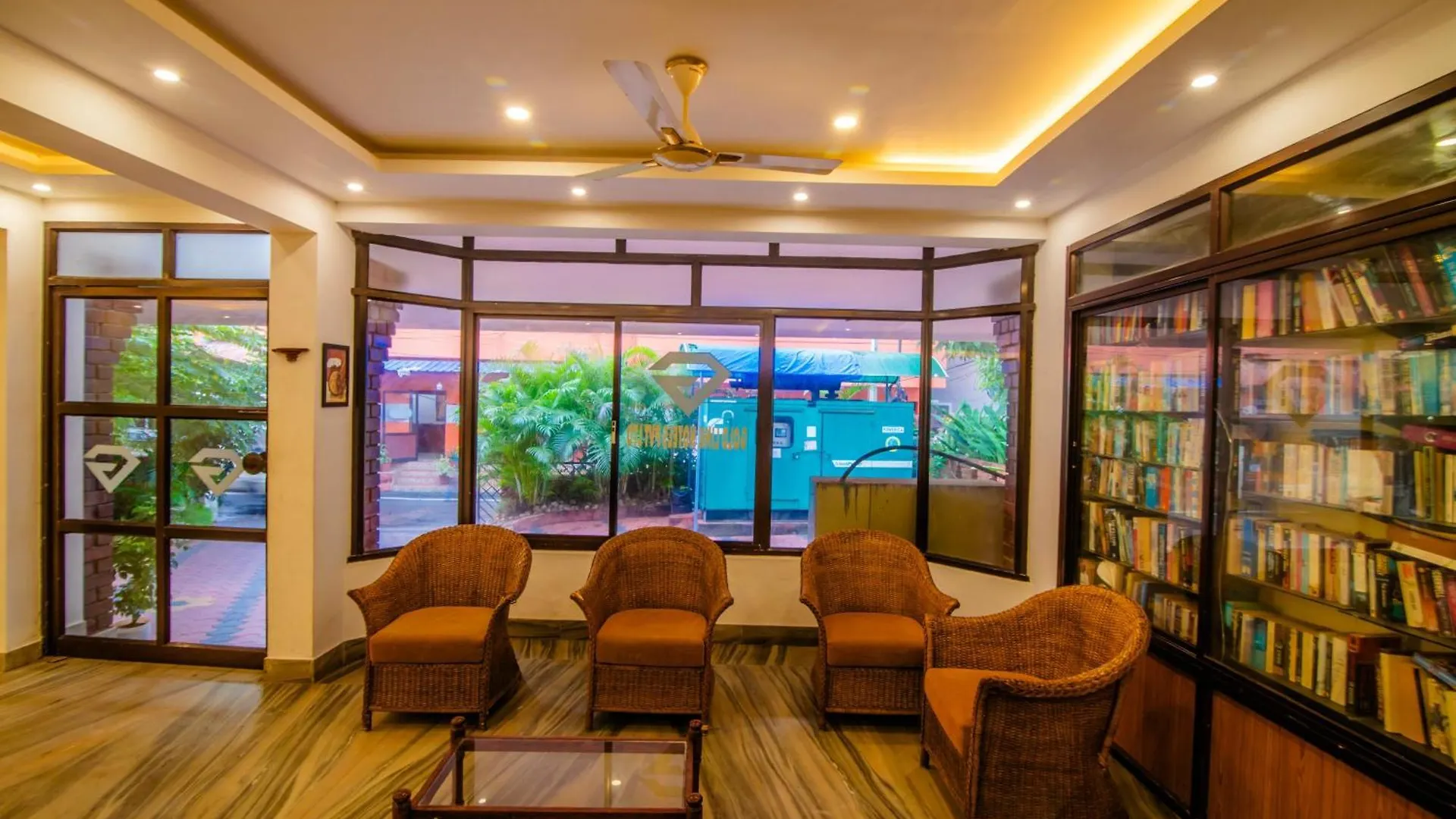 *** Resort Jasmine Palace Kovalam India